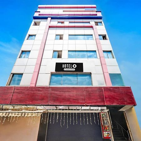 Super Hotel O Besant Road Vijayawada Exterior photo